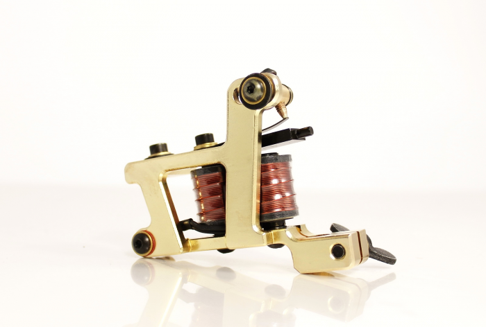 LITHUANIAN IRONS V Frame Golden Nickel Color Packer 5-13MG